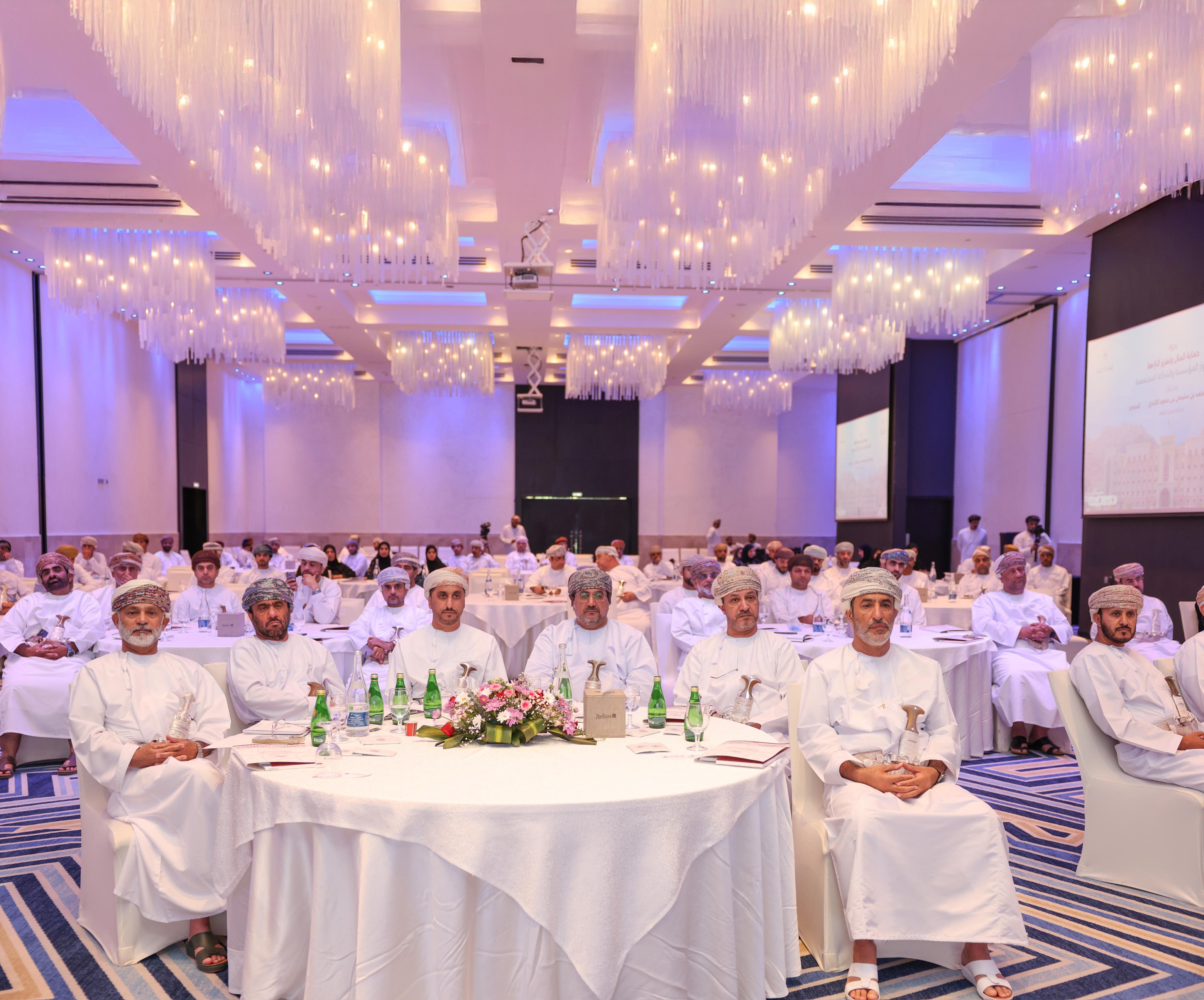 ندوة توعوية بصحار حول حماية المال العام وتعزيز النزاهة