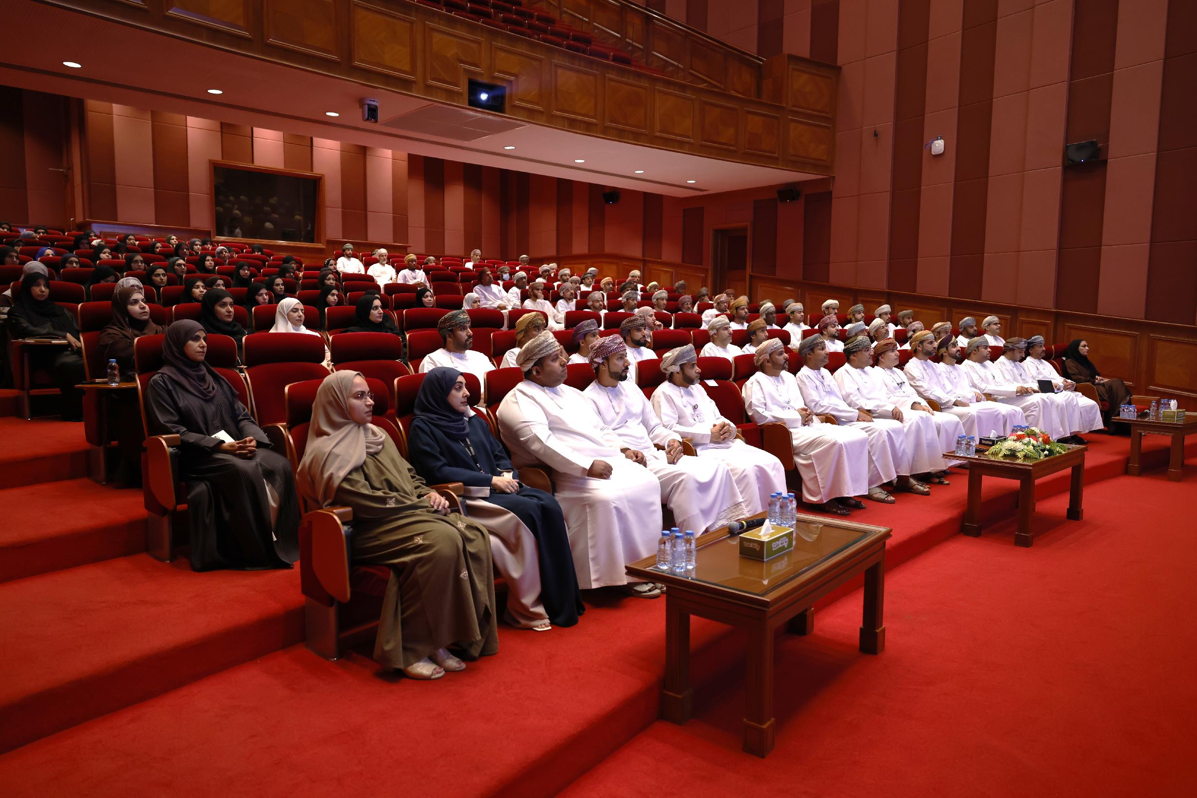 جهاز الرقابة ينفذ لقاءً توعويًا بوزارة التراث والسياحة